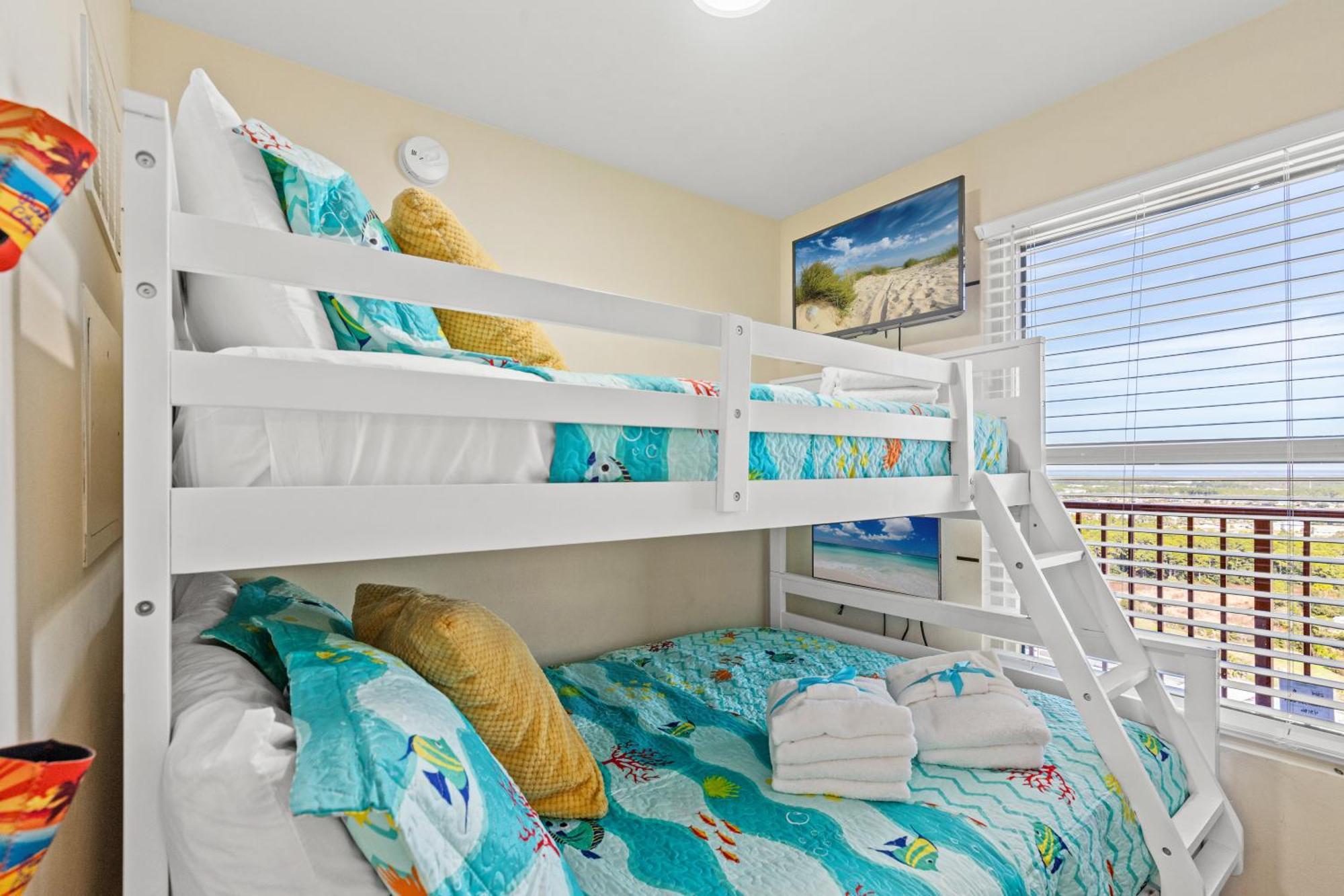 Penthouse With Beautiful Beach Views! 1 Bedroom, 2 Bathroom Penthouse! Panama City Beach Εξωτερικό φωτογραφία